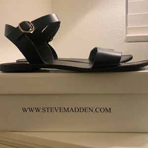 Steve Madden Donddi black leather